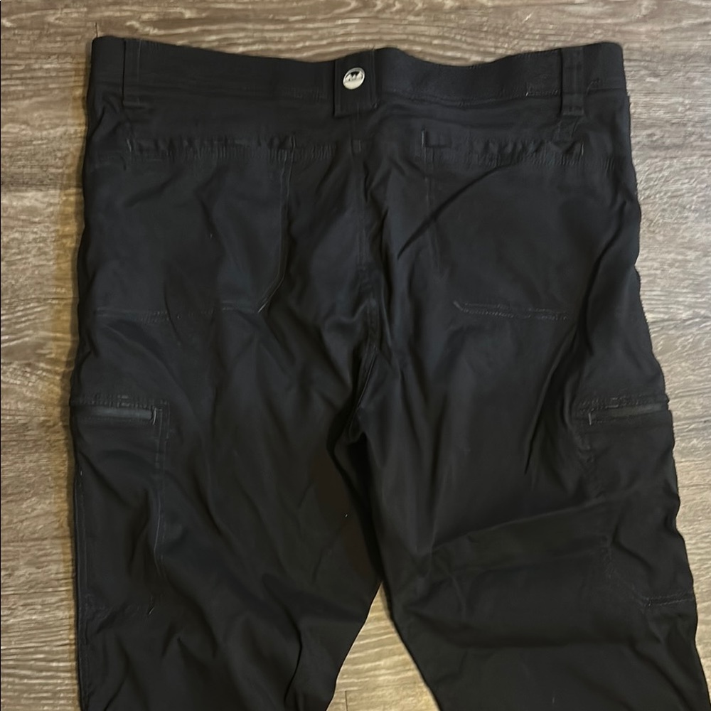 Wrangler All Terrain Gear Men’s Outdoor Pants 38x30 Black Performance Hiking - Picture 6 of 7